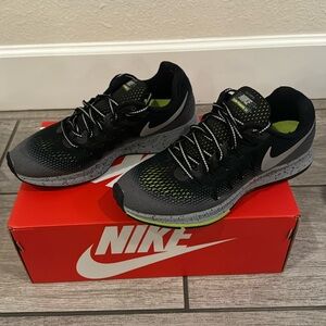 Nike Pegasus 33 Running Shoes